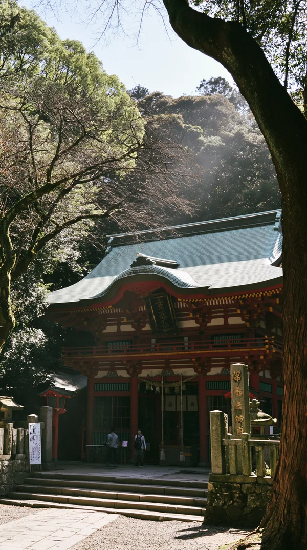朱塗りの社殿 - 世界遺産・遺跡の壁紙