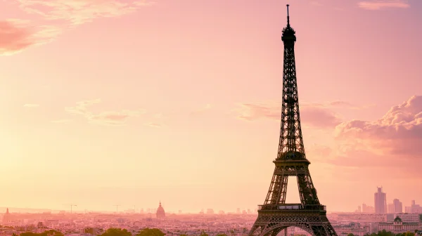 Eiffel Tower in a Pink Sunset Sky - Architecture & Cities / Sky, Stars & Sunsets wallpaper