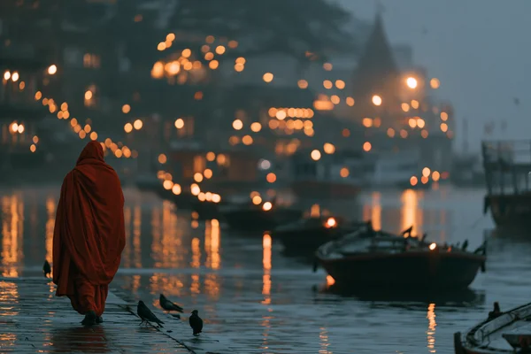 A Sacred Waterside at Dusk - Heritage & Ruins / Sea, Lakes & Water wallpaper