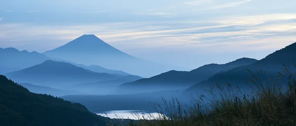 Misty Blue Ridges Around Mount Fuji - Blue 4K - Sea, Lakes & Water wallpaper
