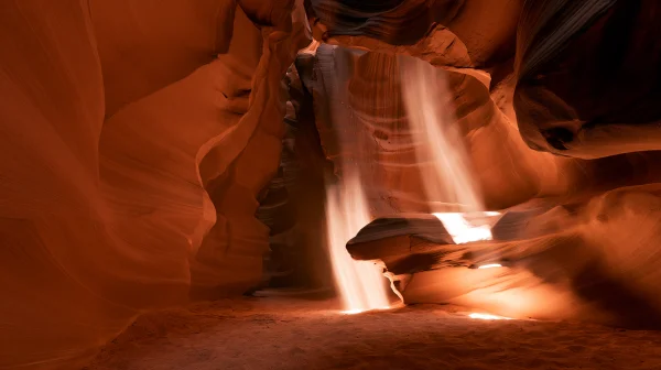 Light Beam in Antelope Canyon - Nature & Landscape wallpaper