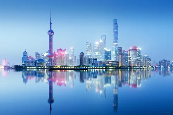 Shanghai Skyscrapers Reflected on the River - Architecture & Cities / Sea, Lakes & Water wallpaper