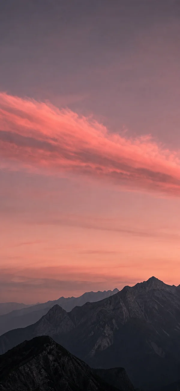 Mountain Ridges Dyed in Crimson - Red Phone - Nature & Landscape / Sky, Stars & Sunsets wallpaper
