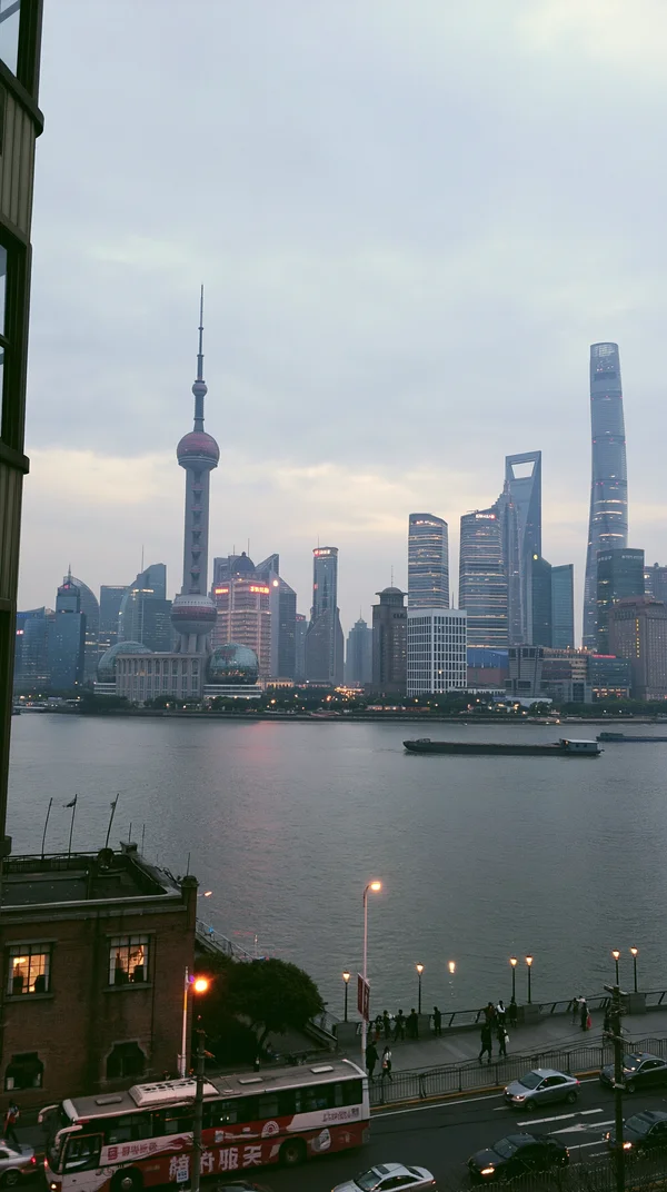 A Skyline Along the River - Architecture & Cities wallpaper